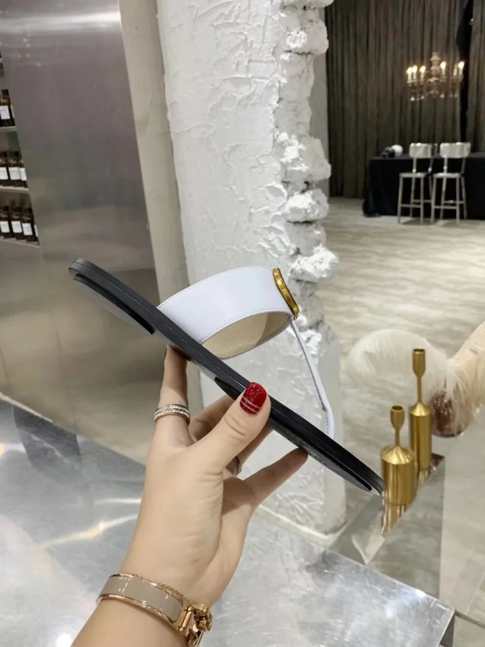 🌼🌼GUCCI SANDALS🌼🌼 - Picture 4 of 7